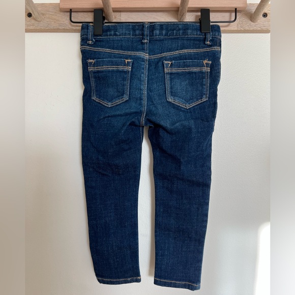 4 Pieces - Old Navy Pants & Carter's Shirt Lot Size 3T - Picture 5 of 14